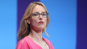 Buyx dringt auf Kosteneffektivität im Gesundheitswesen