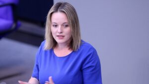 Rosenthal tritt als Juso-Chefin ab