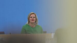 Kabinett gibt grünes Licht für Faesers Einbürgerungsreform