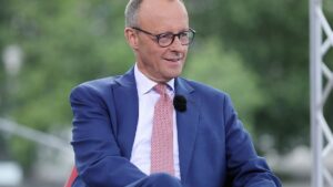 Merz beharrt auf Entscheidung in K-Frage "im Spätsommer 2024"