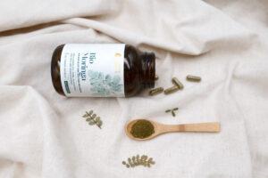 Ein Wunder, dieser Meerrettichbaum: Bio Moringa von Nature Basics.