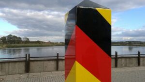 Bericht: Menschenschmuggler immer risikobereiter