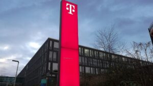 Telekom liefert Drohnenschutz für Fußball-EM 2024