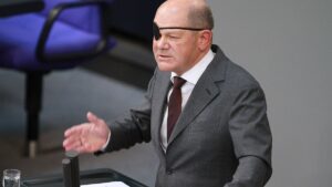 Wüst kritisiert "Deutschland-Pakt"-Ankündigung von Scholz