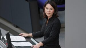 Baerbock blickt möglicher Wiederwahl Trumps gefasst entgegen