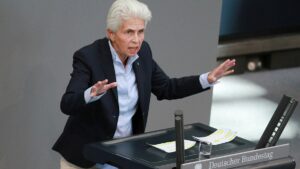 Lampedusa: Strack-Zimmermann fordert von der Leyen zum Handeln auf