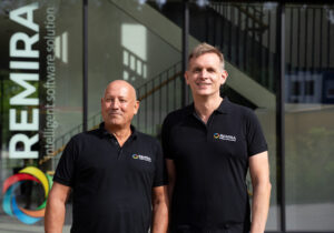 Stabübergabe bei REMIRA: Dirk Bingler folgt als CEO auf Stephan Unser