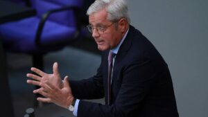 Röttgen pocht auf Überdenken der deutschen Iran-Politik