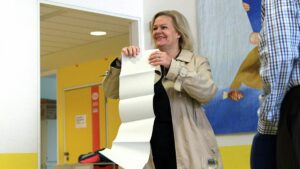 Spitzenkandidaten in Hessen und Bayern geben Stimme ab