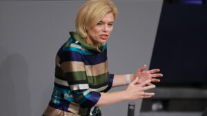 Klöckner fürchtet Folgen für Sozialstaat durch Wirtschaftsschwäche