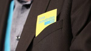 FDP-Fraktion lobt geplante Reform des Völkerstrafrechts