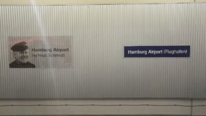 Hamburger Flughafen wegen Geiselnahme weiterhin gesperrt