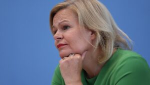 Faeser hofft auf mehr Fachkräfte durch Einbürgerungsreform