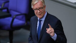 Bartsch sieht Wagenknecht-Partei nicht als wichtigsten Wettbewerber