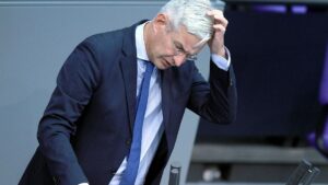 Middelberg hofft auf Urteil gegen Nachtragshaushalt