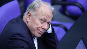 Trittin pocht auf Abbau umweltschädlicher Subventionen