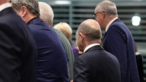 Merz lobt Einigung von Bund und Ländern für Planungsbeschleunigung