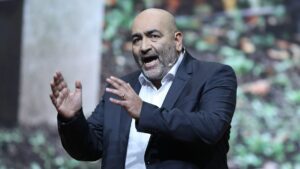 Grüne starten Parteitag – Nouripour klagt über "Attacken"