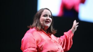 Grünen-Chefin Lang verspricht neue Jobs durch Klimaschutz