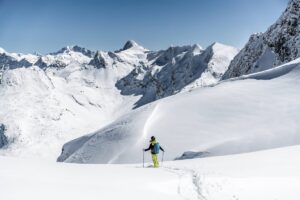 Im BLÜ kommen Stadtpflanzen und Bergfexe dem großen Wintergefühl auf die Spur