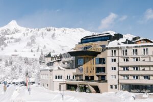 Hotel Steiner: Skifahren & Biathlon lernen im Salzburger Land