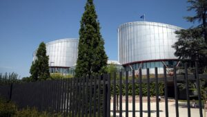 EGMR: Streikverbot für verbeamtete Lehrer in Deutschland rechtmäßig