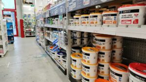 Immer weniger Unternehmen wollen Preise anheben