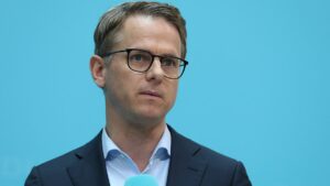 Linnemann wirft GDL "rücksichtslosen Streik" vor