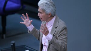 Strack-Zimmermann pocht auf Taurus-Lieferung an Ukraine