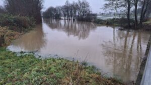 Hochwasserlage verschärft sich lokal weiter