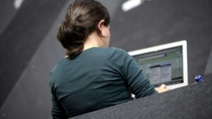 Weniger Stellenangebote in Personalwesen, Marketing und Software