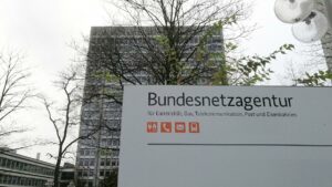 Bundesnetzagentur meldet Fortschritte bei Glasfaserversorgung