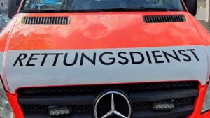 Schwerer Busunfall auf A 9 in Sachsen – offenbar mehrere Tote