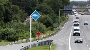Aral klagt über zu schwaches Stromnetz für Ladesäulen