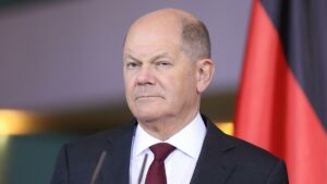 Scholz reagiert auf Recherche zu AfD: "Wir schützen alle"