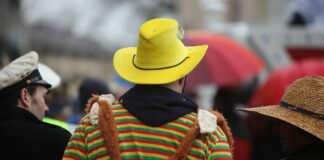 Breher: Haustiere haben auf Karnevalsfeiern nichts zu suchen