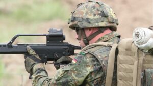 Wehrbeauftragte sieht Bundeswehr mental auf Ernstfall vorbereitet