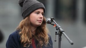 Luisa Neubauer klagt über Morddrohungen und Stalking