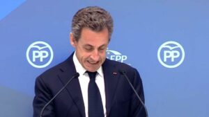 Etwas mildere Strafe für Sarkozy in Wahlkampfkosten-Affäre