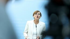 Stark-Watzinger wirft Union "innovationsfeindliche" Haltung vor