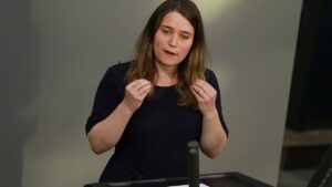 Fester für fluide Altersgrenze beim Wahlrecht