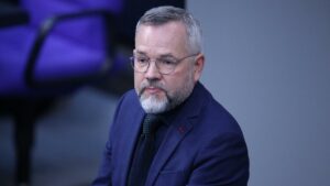 Taurus-Streit: Roth wirft Strack-Zimmermann Wahlkampf-Manöver vor