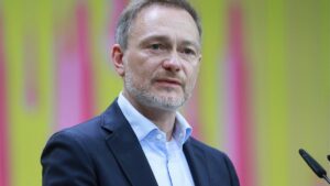 Spahn fordert FDP zu "Lindner-Papier" auf