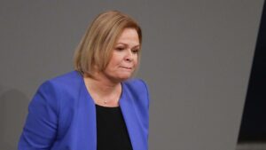 Blockaden: Faeser fürchtet Schaden für politischen Diskurs