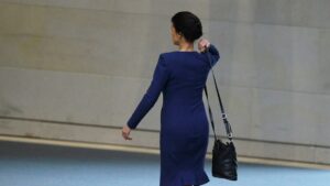 Haseloff warnt vor Wagenknecht