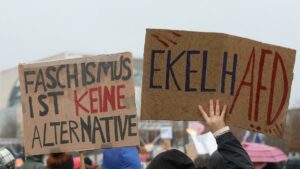 Grüne beschließen 15-Punkte-Plan gegen Rechtsextremismus und AfD