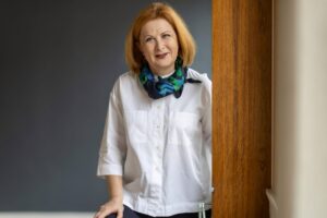 Oxana Abovskaya bietet ausländischen Frauen wertvolle Tipps und Unterstützung