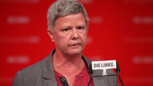 Linke für Einbindung von Flüchtlingen in Kampf gegen Islamismus