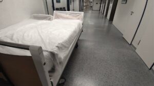 Lauterbach verspricht Rettung von Kliniken durch Krankenhausreform