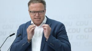 Mario Voigt hält Teile der AfD für "vaterlandslose Gesellen"